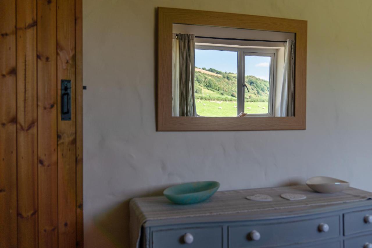 Wrth Y Nant Villa Saint Ishmaels  ภายนอก รูปภาพ